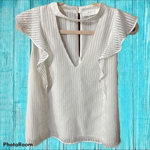 ASTR the label ruffle sleeve choker top size Large